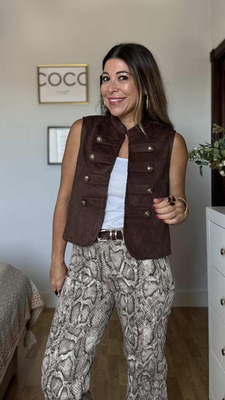 Chaleco Antelina Napoleón Marrón - Imagen 5