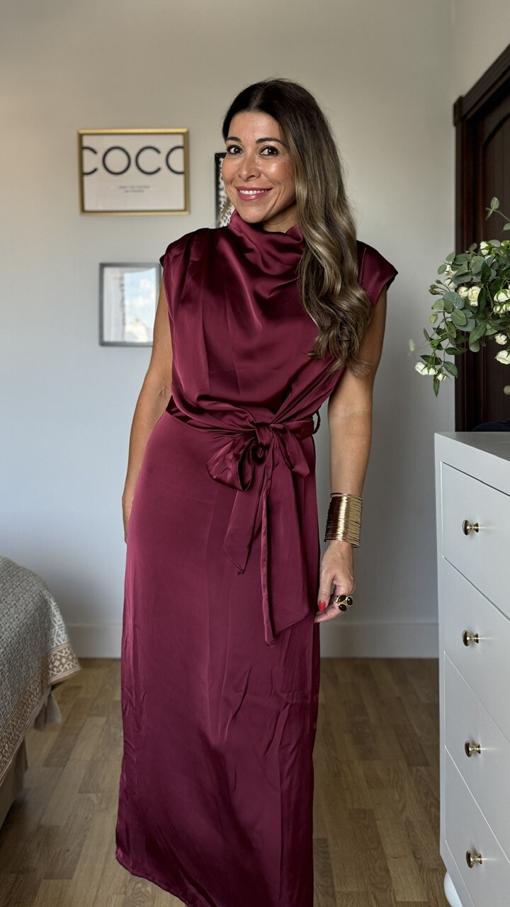 Vestido Génova Satinado Burdeos - Imagen 7