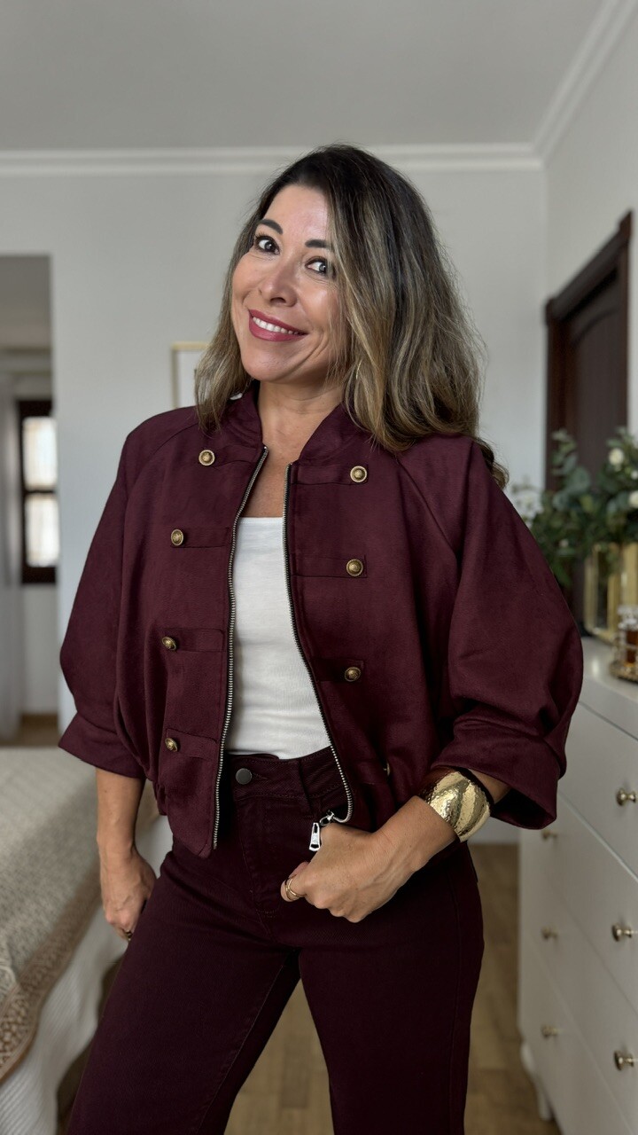 Chaqueta Bomber antelina napoleón berenjena