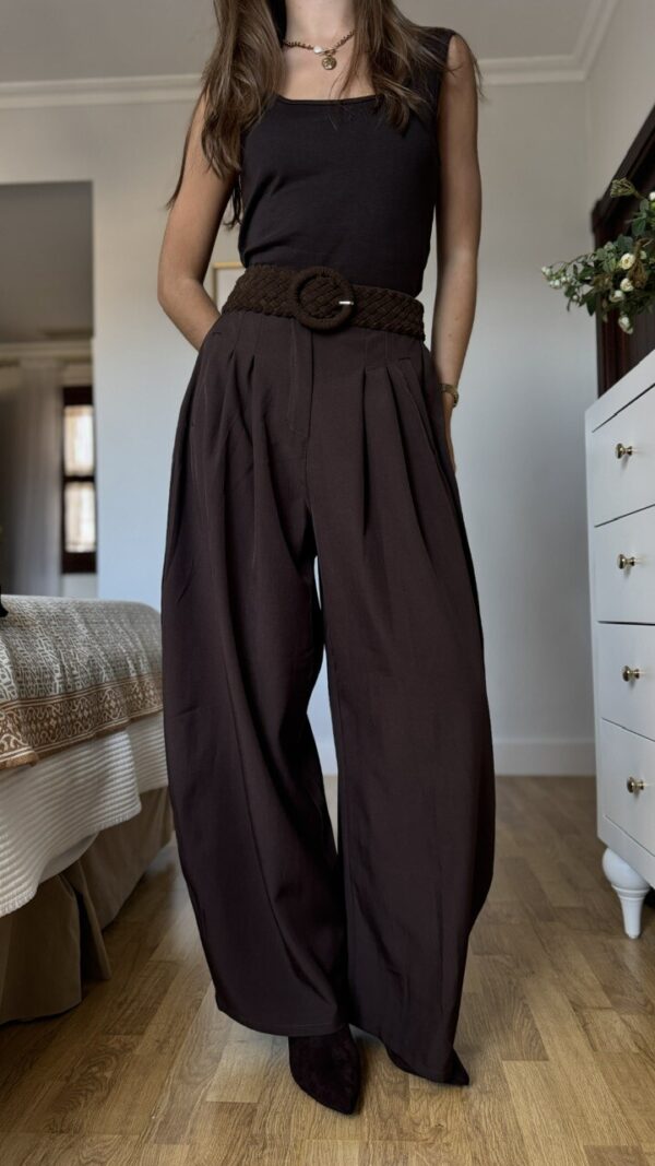 Pantalón Cris Barrel Marrón