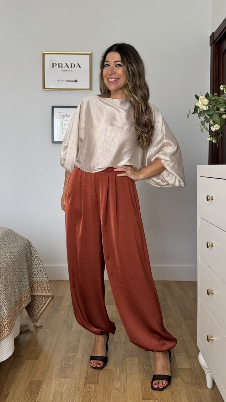 Pantalón bombacho satinado teja 2 - Imagen 6