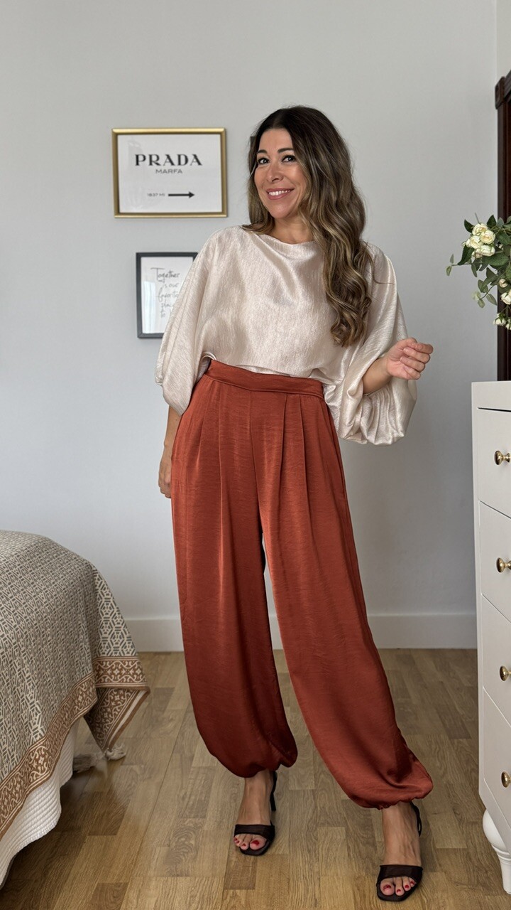 Pantalón bombacho satinado teja 2