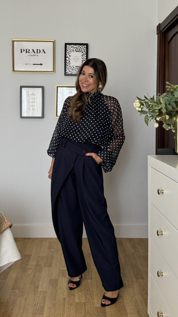 Pantalón Barrel Pinzas Azul Marino
