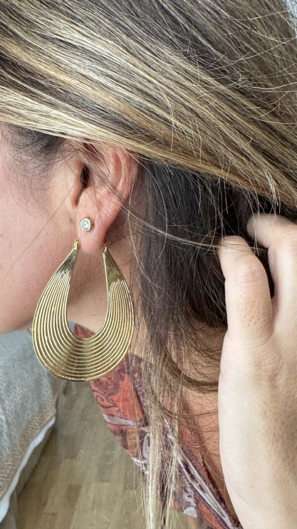 Pendientes Aros Helen Dorados