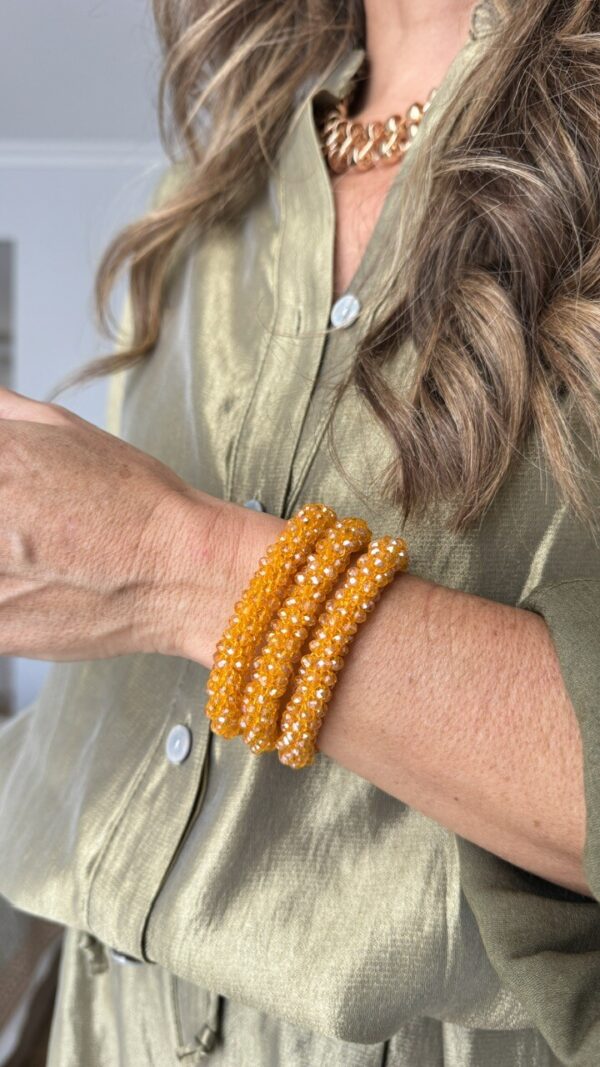 Pulseras de cristal mostaza