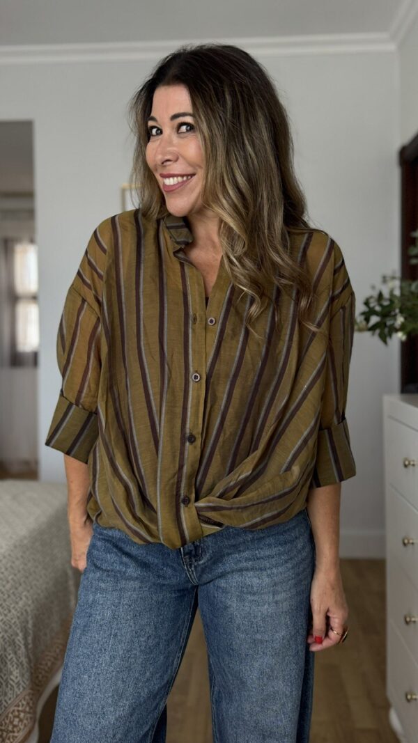 Blusa Nudo Rayas Verde Oliva
