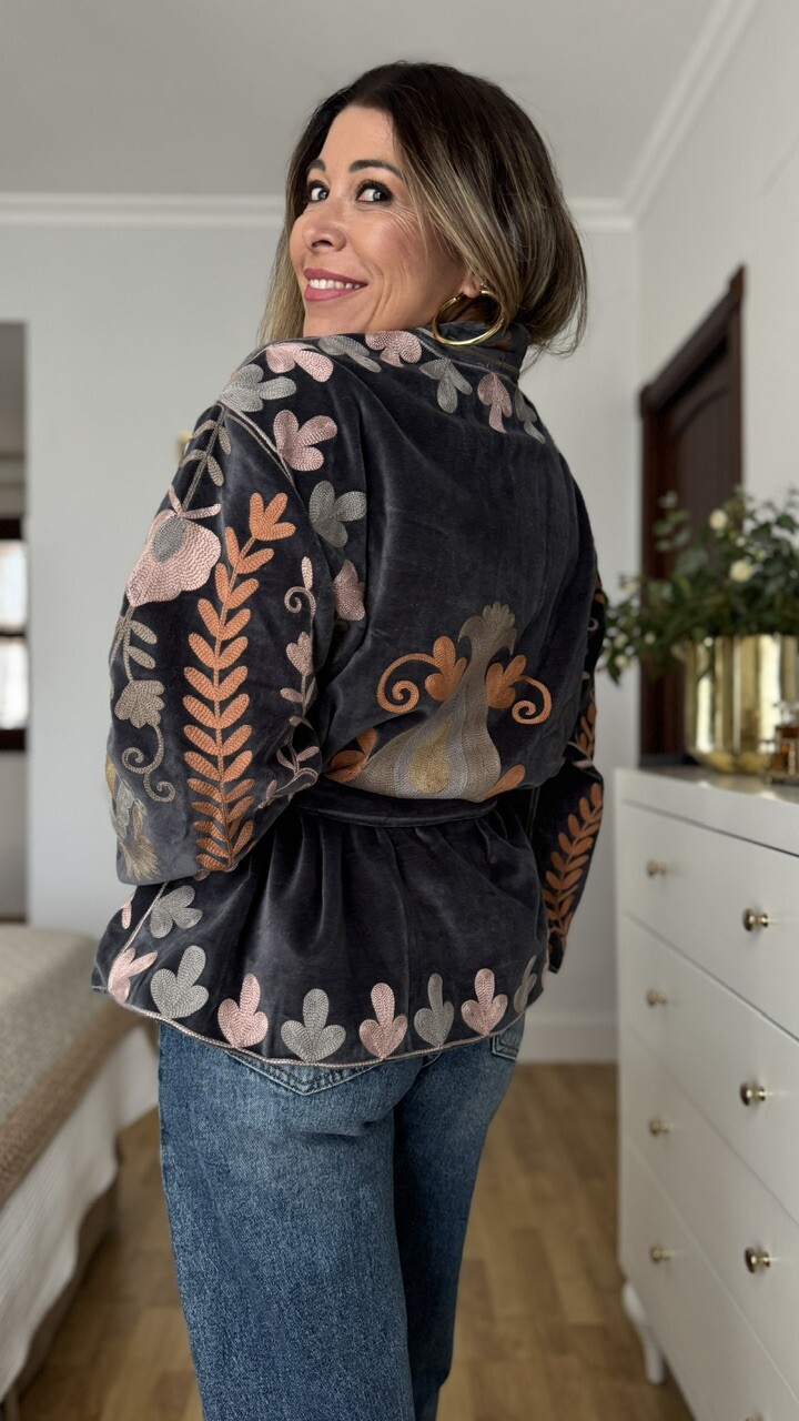 Chaqueta Bordada Terciopelo - Imagen 2