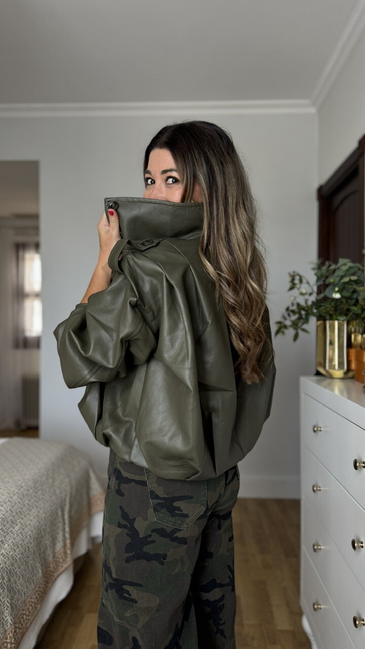 Chaqueta Bomber efecto piel verde caza - Imagen 4