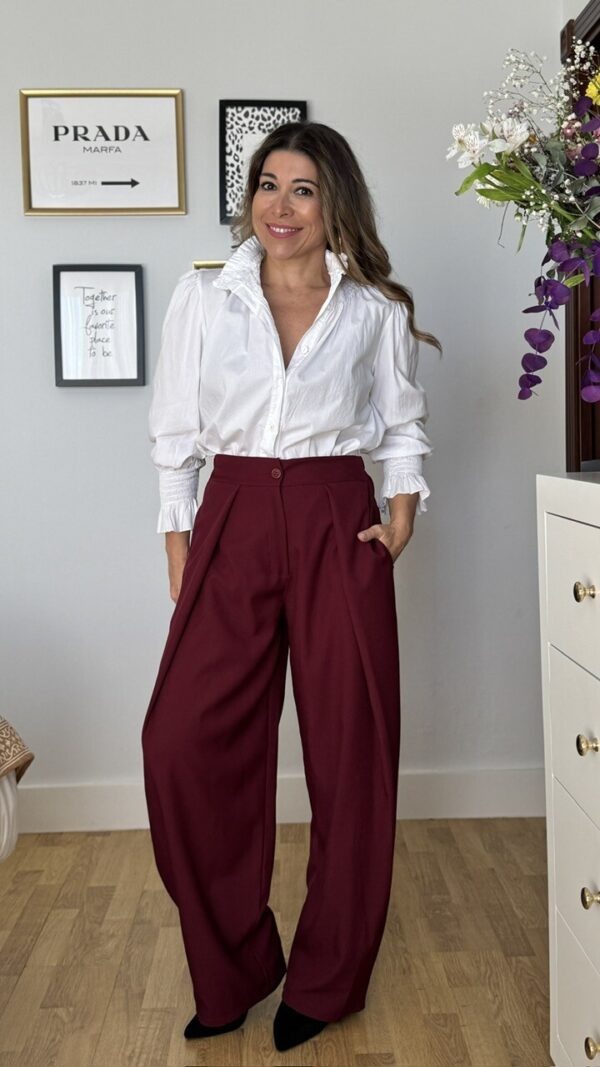 Pantalón Pliegue Burdeos