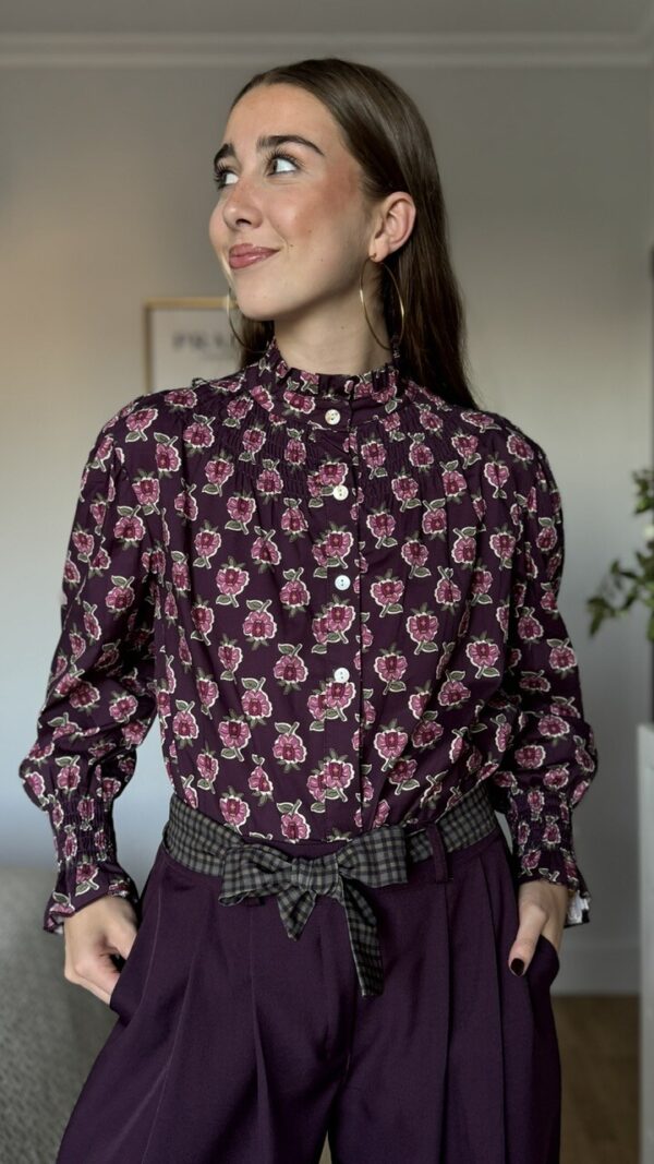 Camisa Cuello Frunce Estampada Flores Berenjena