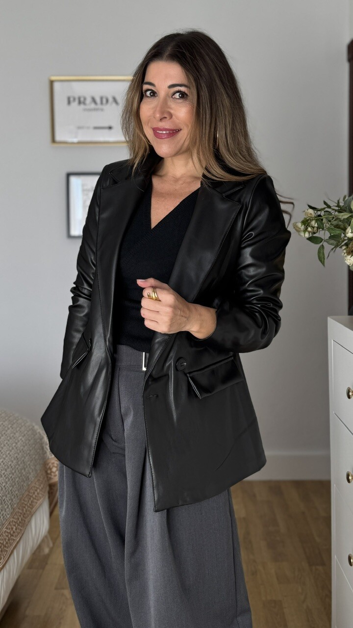Chaqueta Polipiel Negra