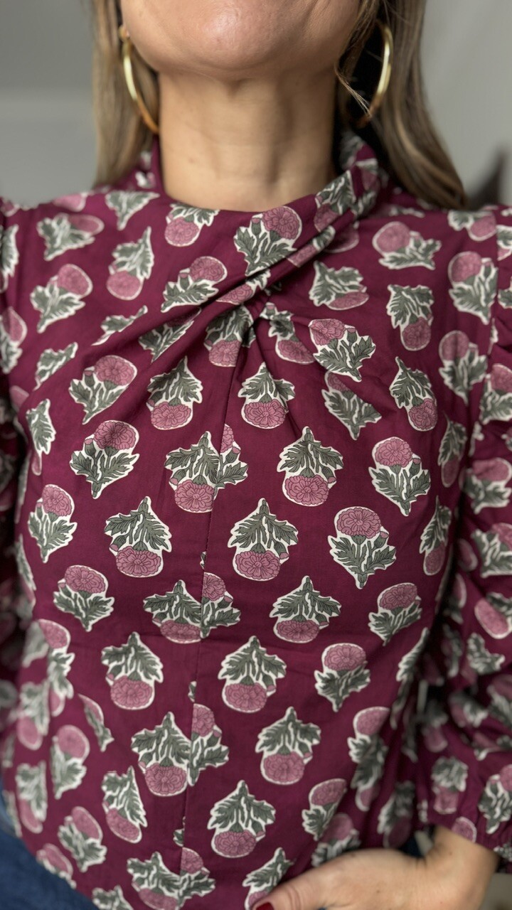 Blusa Cuello Cruzado Estampado Floral Berenjena - Imagen 9